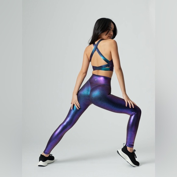 Buffbunny Collection Pants - Buff Bunny High Rise Holographic Rebel Leggings Purple Blue Size Medium